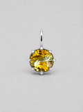 3D render of a multi claw pendant in silver with a thin bail with a round bi-coloured yellow sapphire