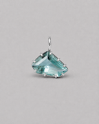 3D render of a loose freeform light blue aquamarine set in a silver multi claw pendant with a thin bail